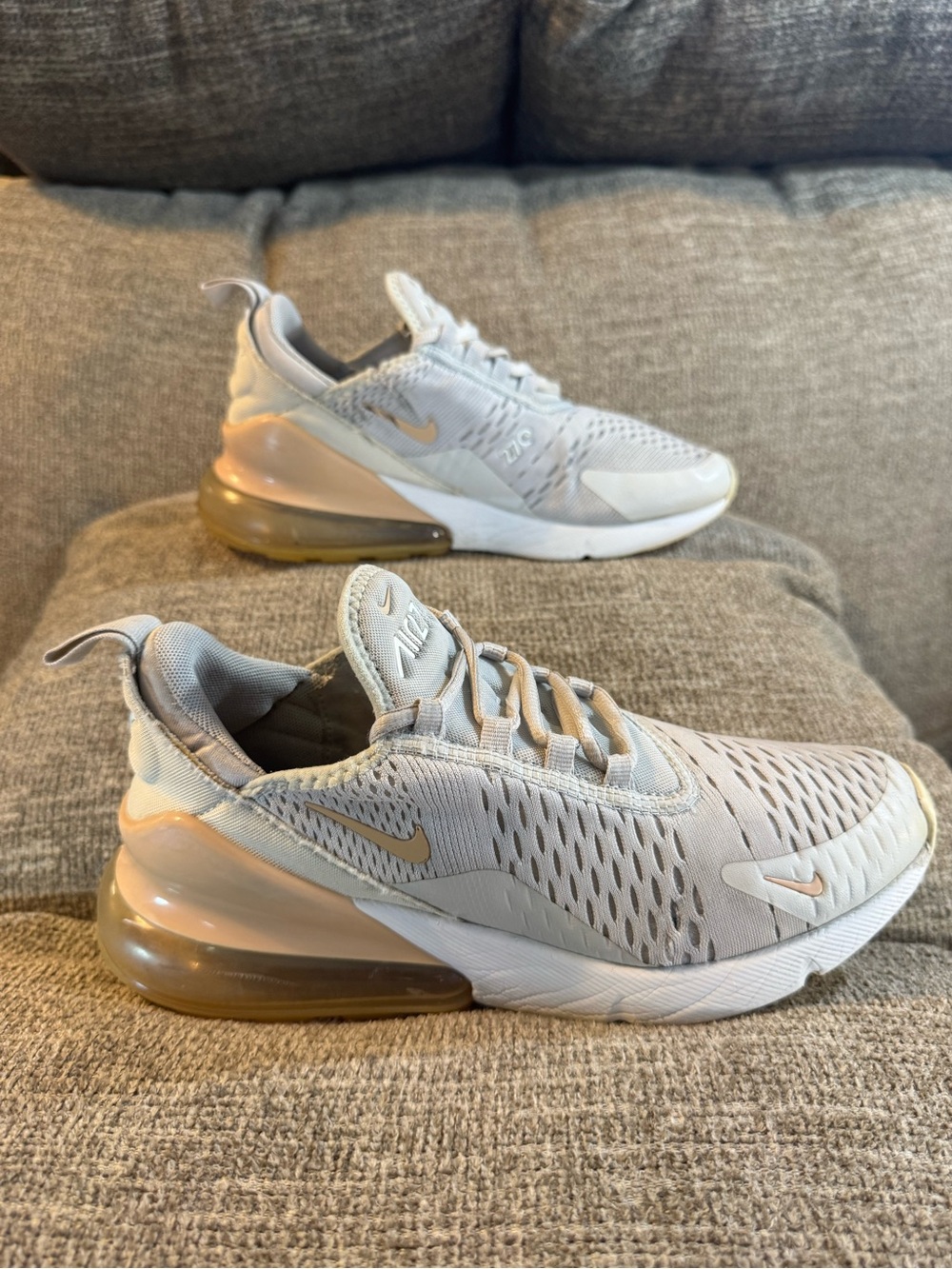Nike Women's Air Max 270 Light Bone Sesame Pink DX8951-001 Size 8